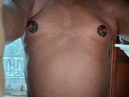 nipple piercing