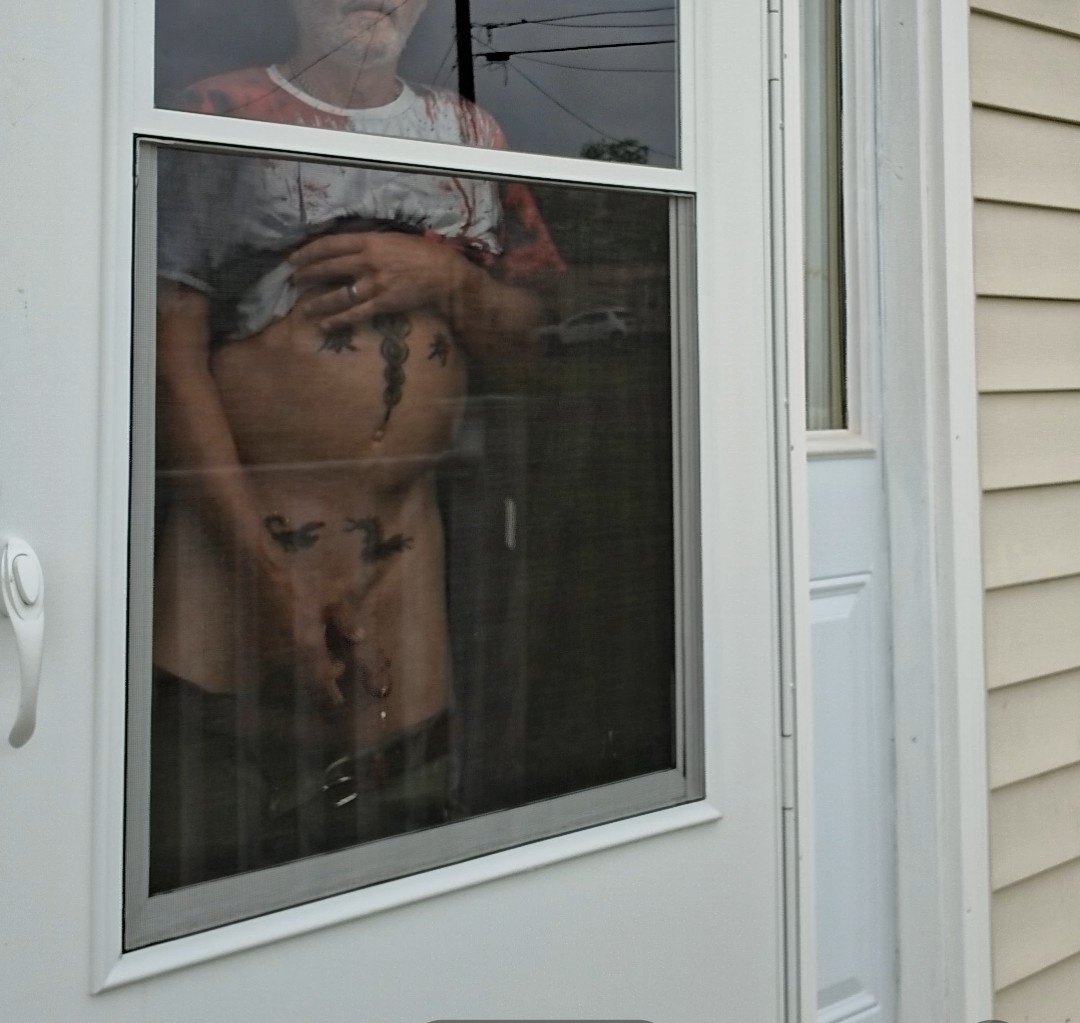 front door open or closed. which do you prefer